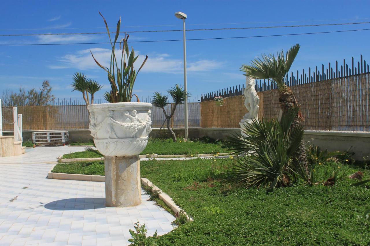 Casa Viky Hotel Bari Exterior foto